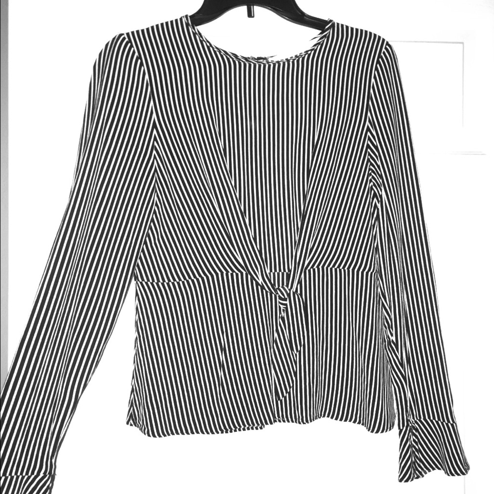 Black & white striped long sleeve blouse.